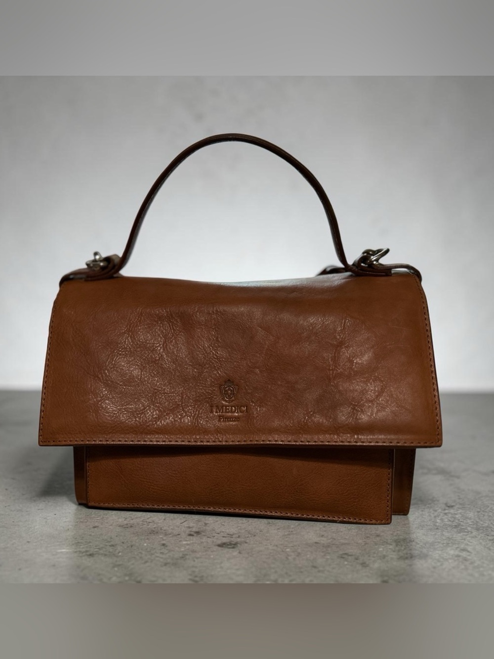 I Medici made Italy Leather Structured Top-Handle - looks new
